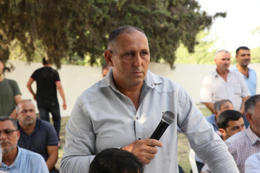 Bərdə rayon İcra Hakimiyyəti başçısının Mollalı kəndində səyyar qəbul-görüşü keçirilib