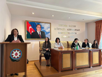 Bərdə Rayon İcra Hakimiyyəti yanında Ailə, Qadın və Uşaq Problemləri üzrə Komissiyanın təşkilatçılığı ilə Bərdə Rayon Heydər Əliyev Mərkəzində “Müasir Azərbaycan qadını siyasətdə” mövzusunda tədbir keçirildi