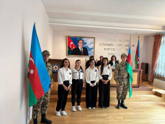 4 noyabr 2025-ci il tarixində Qarabağ Regional Mədəniyyət İdarəsi Bərdə rayon Heydər Əliyev Mərkəzində “Konstitusiya və Suverenlik İli” çərçivəsində 8 Noyabr – Zəfər Gününə həsr olunmuş “Şanlı Zəfər tariximiz” adlı tədbir keçirilib.