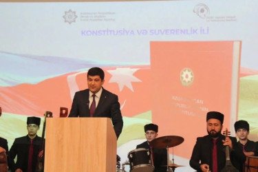 DOST İnklüziv İnkişaf və Yaradıcılıq Mərkəzinin Qarabağ “DOST Evi” şöbəsində Gəncə Dövlət Universitetinin nəzdində fəaliyyət göstərən Regional Kolleclə birgə “Konstitusiya və Suverenlik İli”nə həsr olunmuş tədbir təşkil edilib