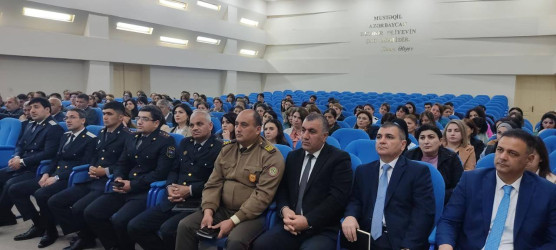 Bərdə rayonunda Azərbaycan Respublikasının İnsan Hüquqları üzrə Müvəkkili (Ombudsman) Aparatının “İnformasiya əldə etmək haqqında” Azərbaycan Respublikasının Qanununun təbliği ilə bağlı hüquqi maarifləndirmə tədbiri təşkil edilib