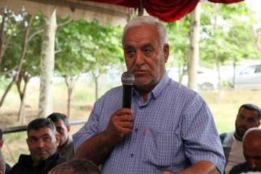 Bərdə rayon İcra Hakimiyyəti başçısının Mehdili  kəndində səyyar qəbul-görüşü keçirilib.