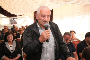 Bərdə Rayon İcra Hakimiyyəti başçısının Hacılı kəndində səyyar qəbul-görüşü keçirilib.