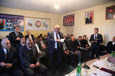 Bərdə rayon İcra Hakimiyyəti başçısının Böyük Göyüşlü kəndində səyyar qəbul-görüşü keçirilib