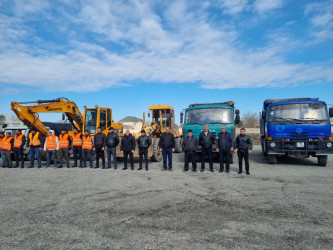 Bərdədə “Mülki müdafiə tədbirlər planı”na uyğun olaraq xəbərdarlıq və toplanış üzrə nümunəvi mülki müdafiə təlimi keçirilmişdir.