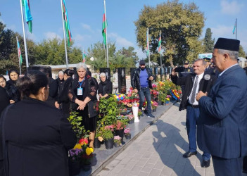 Bərdədə 44 günlük Vətən müharibəsi şəhidlərinin dördüncü ildönümü mərasimi keçirilib.