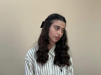 Ailə, Qadın və Uşaq Problemləri üzrə Dövlət Komitəsinin sədri Bahar Muradova Uşaq Səfirlər Məclisinin Bərdə rayonu üzrə nümayəndə və fəalları ilə görüşüb