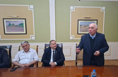Bərdədə 28 May – Müstəqillik Günü münasibətilə dəyirmi masa təşkil olunub