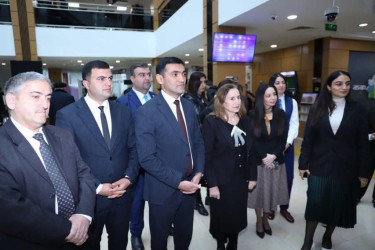 DOST İnklüziv İnkişaf və Yaradıcılıq Mərkəzinin Qarabağ “DOST Evi” şöbəsi və Bərdə regional “ASAN xidmət” mərkəzinin birgə təşkilatçılığı, eləcə də Bərdə Rayon İcra Hakimiyyətinin iştirakı ilə “Hər kəs üçün sənət” adlı sərgi keçirilib