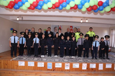 Bərdədə yol hərəkəti qaydalarına həsr olunmuş maarifləndirici tədbir keçirilib