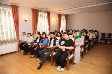 Mayın 28-də müsəlman Şərqində ilk dünyəvi demokratik dövlət olan Azərbaycan Xalq Cümhuriyyətinin yaranmasının 107-ci ildönümüdür.