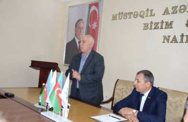 YAP Bərdə rayon təşkilatı "Konstitusiya və Suverenlik İli" çərçivəsində "Ölkəmizdə tərəqqinin başlanğıcı -56" adlı tədbir keçirib.