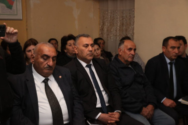 Bərdə rayon İcra Hakimiyyəti başçısının Böyük Göyüşlü kəndində səyyar qəbul-görüşü keçirilib