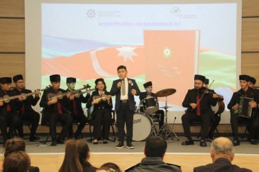 DOST İnklüziv İnkişaf və Yaradıcılıq Mərkəzinin Qarabağ “DOST Evi” şöbəsində Gəncə Dövlət Universitetinin nəzdində fəaliyyət göstərən Regional Kolleclə birgə “Konstitusiya və Suverenlik İli”nə həsr olunmuş tədbir təşkil edilib