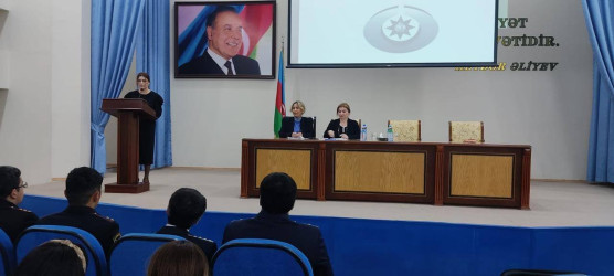 Bərdə rayonunda Azərbaycan Respublikasının İnsan Hüquqları üzrə Müvəkkili (Ombudsman) Aparatının “İnformasiya əldə etmək haqqında” Azərbaycan Respublikasının Qanununun təbliği ilə bağlı hüquqi maarifləndirmə tədbiri təşkil edilib