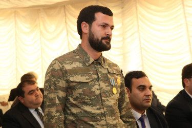 Bərdə Rayon İcra Hakimiyyəti başçısının Qurdlar kəndində səyyar qəbul-görüşü keçirilib
