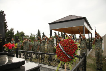 1 il əvvəl itkin düşmüş Zeynalova Təranə Davud qızının nəşinin qalıqları Bərdə rayonunda torpağa tapşırılıb