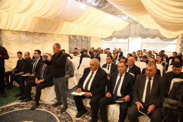 Bərdə rayon İcra Hakimiyyəti başçısının Böyük Qacar kəndində səyyar qəbul-görüşü keçirilib