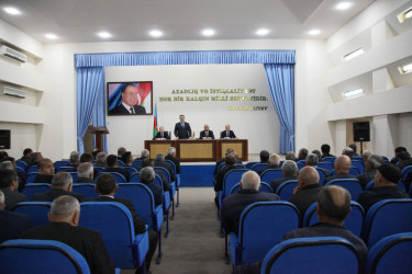 Bərdədə Ekologiya və Təbii Sərvətlər Nazirliyi, Azərbaycan Dövlət Su Ehtiyatları Agentliyi və Bərdə Rayon İcra Hakimiyyətinin birgə təşkilatçılığı ilə mövcud su ehtiyatlarının idarə olunması, səmərəli istifadənin təşkili və alternativ su mənbələrinin yaradılması istiqamətində maarifləndirici tədbir keçirilib.