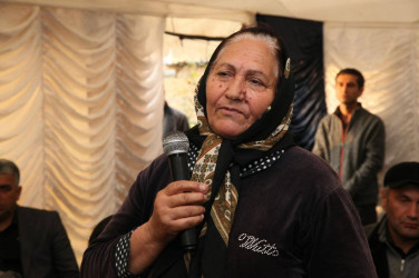 Bərdə rayon İcra Hakimiyyəti başçısının Sərkarlar kəndində səyyar qəbul-görüşü keçirilib