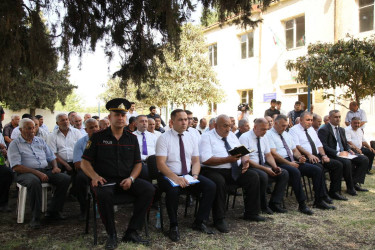 Bərdə rayon İcra Hakimiyyəti başçısının Mollalı kəndində səyyar qəbul-görüşü keçirilib
