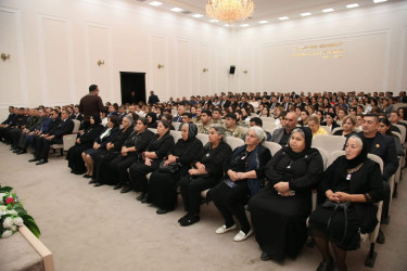 Bərdədə Azərbaycan Respublikasının Prezidenti, Yeni Azərbaycan Partiyasının sədri cənab İlham Əliyevin partiyanın VIII Qurultayındakı nitqindən irəli gələn vəzifələrə dair müşavirə keçirilib