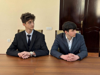 Ailə, Qadın və Uşaq Problemləri üzrə Dövlət Komitəsinin sədri Bahar Muradova Uşaq Səfirlər Məclisinin Bərdə rayonu üzrə nümayəndə və fəalları ilə görüşüb