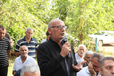 Bərdə rayon İcra Hakimiyyəti başçısının Arabaçılar kəndində səyyar qəbul-görüşü keçirilib
