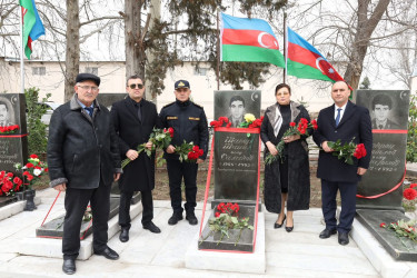 Bərdədə Xocalı Soyqırımının 34-cü ildönümü münasibətilə gülqoyma mərasimi keçirilmişdir