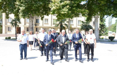 YAP Bərdə rayon təşkilatı "Konstitusiya və Suverenlik İli" çərçivəsində "Ölkəmizdə tərəqqinin başlanğıcı -56" adlı tədbir keçirib.