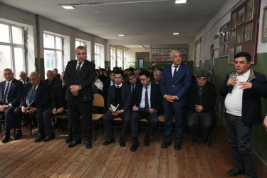 Bərdə rayon İcra Hakimiyyəti başçısının Xəsili kəndində səyyar qəbul-görüşü keçirilib