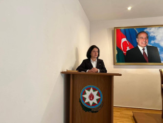 4 noyabr 2025-ci il tarixində Qarabağ Regional Mədəniyyət İdarəsi Bərdə rayon Heydər Əliyev Mərkəzində “Konstitusiya və Suverenlik İli” çərçivəsində 8 Noyabr – Zəfər Gününə həsr olunmuş “Şanlı Zəfər tariximiz” adlı tədbir keçirilib.