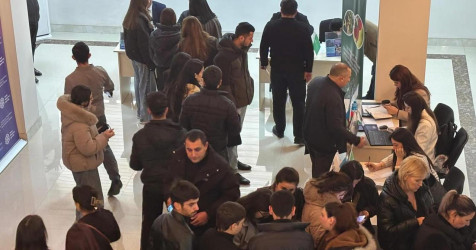 16 dekabr 2025-ci il tarixində Bərdə şəhərində əmək yarmarkası təşkil edilmişdir