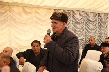 Bərdə rayon İcra Hakimiyyəti başçısının Böyük Qacar kəndində səyyar qəbul-görüşü keçirilib