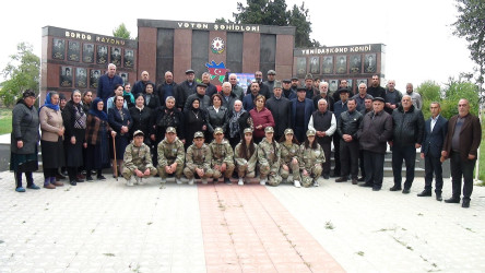 Bərdə rayon Yeni Daşkənd kəndində şəhid Məhərrəm Əliyevin 60 illik yubileyi münasibətilə xatirəsi anılıb