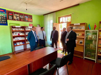 Azərbaycan Respublikası Milli Məclisinin deputatı Xanlar Fətiyev iyulun 8-də Bərdə Rayon İcra Hakimiyyətinin başçısı Vidadi İsayevlə birlikdə Bərdə rayonunun Böyük Göyüşlü kəndinə səfər edib