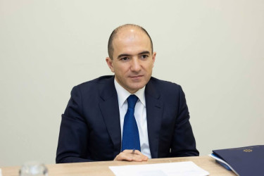 Əmək və Əhalinin Sosial Müdafiəsi Nazirliyinin Aparatının rəhbəri Fuad Musayev aprelin 24-də Bərdə rayonunda sakinləri qəbul edib.