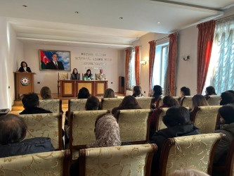 02.12.2025-ci il tarixində “Korrupsiyaya qarşı mübarizənin gücləndirilməsinə dair 2022–2026-cı illər üçün Milli Fəaliyyət Planı”na uyğun olaraq Qarabağ Regional Mədəniyyət İdarəsinin təşəbbüsü ilə Bərdə Rayon Heydər Əliyev Mərkəzində maarifləndirici tədbir keçirilmişdir.