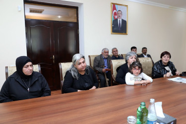 “Azəriqaz” İB-nin baş direktoru Bərdə və Tərtər sakinlərinin müraciətlərini dinlədi